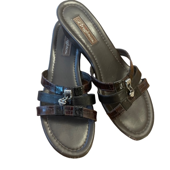 Brighton Shoes Brighton Brown Leather Croc Print Slide Sandals With